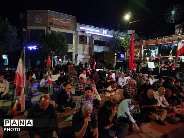مسجد جامع؛ میعادگاهِ شبانه