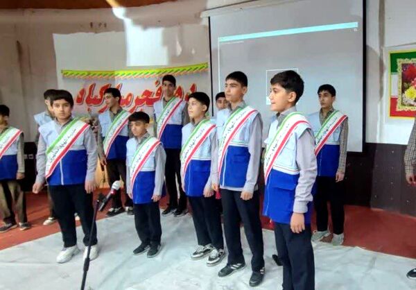 برگزاری اولین جشنواره شهرستانی سرود فجر در گالیکش