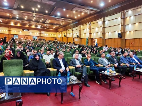 بزرگداشت مقام معلم در منطقه ۱۵