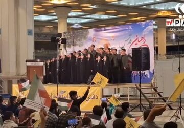 شوق دیدار نوجوانان با رهبر انقلاب