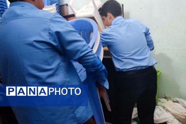 اولین نمازجماعت مدرسه امین بکایی ناحیه ۴شیراز 