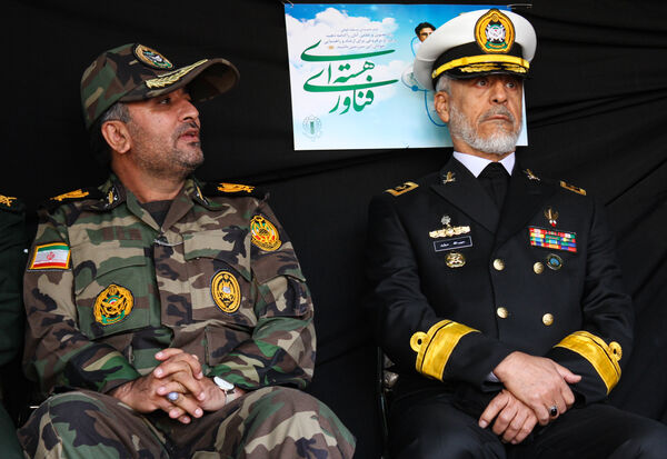 حضور پرشور دانش آموزان زنجانی در راهپیمایی ۱۳ آبان