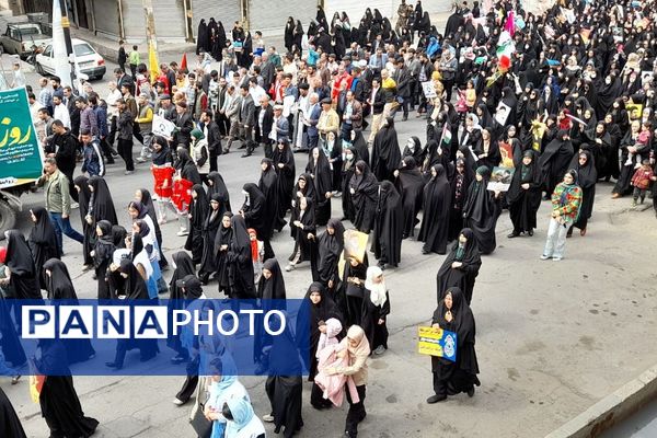 روز قدس یادآور تعهد ما به دفاع از مظلومان در بهارستان دو