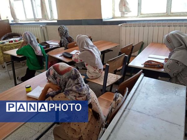 کلاس‌های تقویتی در ایام تابستان در دبستان شهید نجفی فدافن