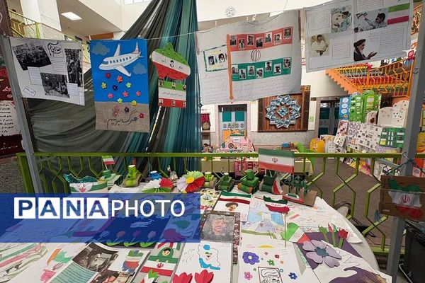 جشن انقلاب در ناحیه دو شهرری با حضور معاون پرورشی و فرهنگی شهرستانهای استان تهران 