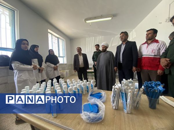 اعزام کاروان سلامت جمعیت هلال احمر مانه و سملقان به مناطق محروم بربر قلعه