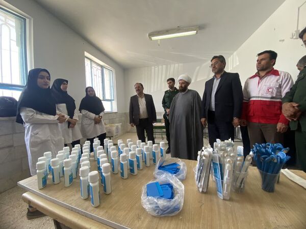 اعزام کاروان سلامت جمعیت هلال احمر مانه و سملقان به مناطق محروم بربر قلعه
