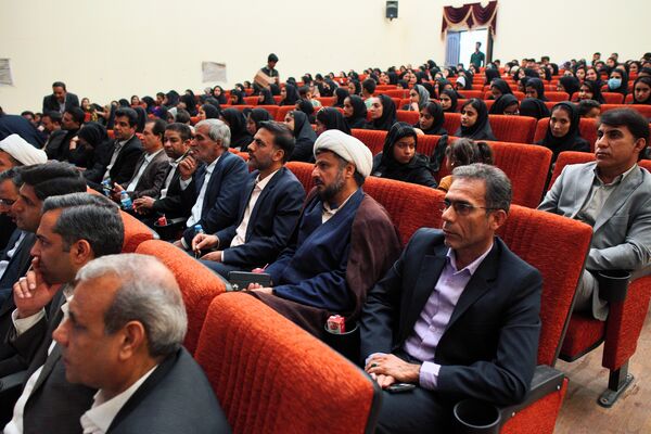 دانشجو؛ پرچم‌دار امید، آگاهی و حرکت به سوی پیشرفت