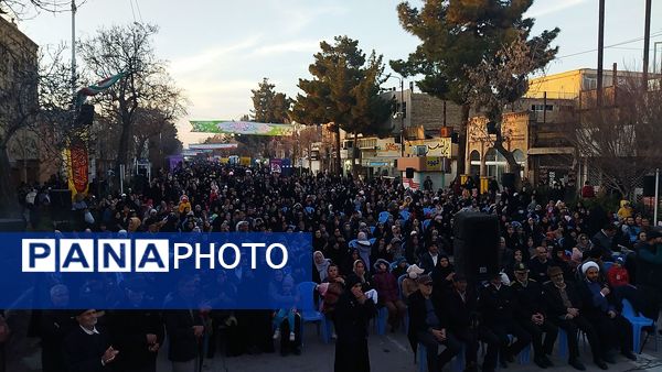 جشن میلاد حضرت مهدی ( عج) و اعیاد شعبانیه در خیابان امام خمینی نیشابور 