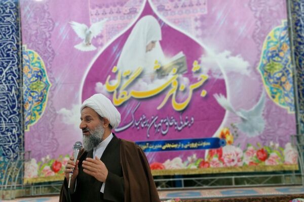 آغاز فصل بندگی دانش‌آموزان قرچک در جشن تکلیف