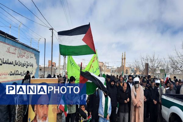 راهپیمایی ۲۲ بهمن در شهر تیتکانلو 