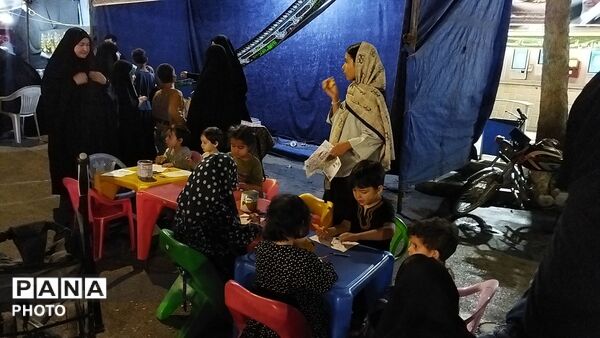 موکب جبهه فرهنگیان در دومین شب از ماه محرم ۱۴۰۵