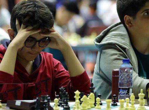 رقابت 160 شطرنج باز نوجوان کشور در قم