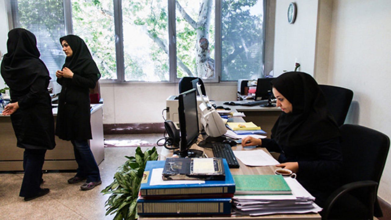 تکذیب خبر حذف کلیه معافیت های حقوق کارکنان و کارمندان