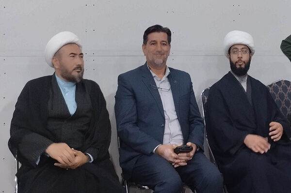 تجمع دانش‌آموزی شهرستان پیشوا در راستای محکومیت جنایات رژیم صهیونیستی اسرائیل