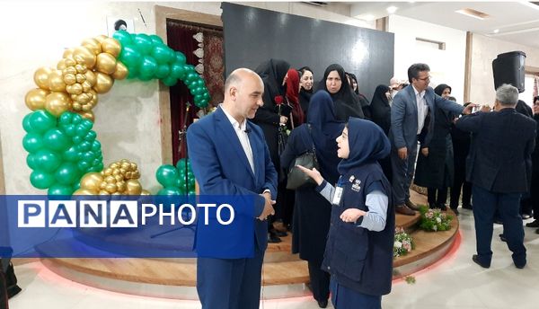 آیین تکریم از معلمان نمونه استانی و منطقه‌ای و تجلیل از بازنشستگان آموزش و پرورش استثنایی