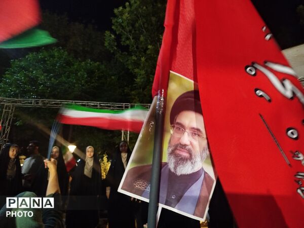 همه ایران یکصدا و یکدل در دفاع از لبنان
