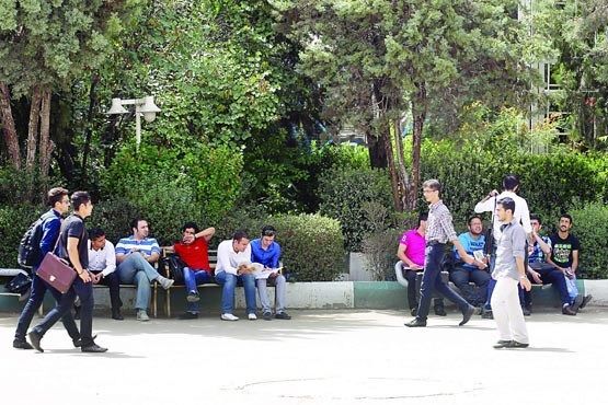 کمبود فضاهای تفریحی،اوقات فراغت جوانان را به چالش کشیده است