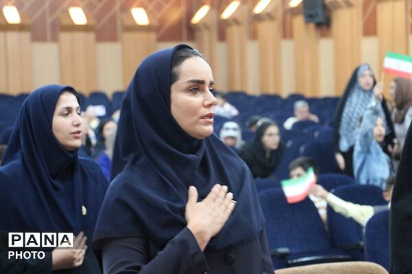 جشن شکوفه‌ها در مدارس سما؛ آغاز سال تحصیلی با یاد شهدای دانش‌آموز
