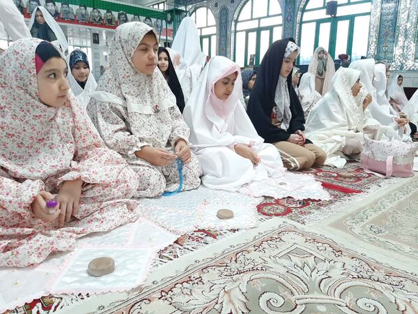 دومین روز از اعتکاف دانش‌آموزی در مسجد امام حسن شهرستان گالیکش