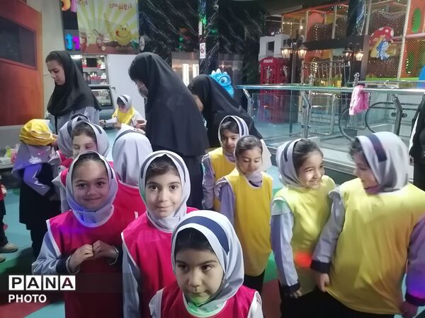 اردو تفریحی دانش آموزان مدرسه ناهید نخودی 