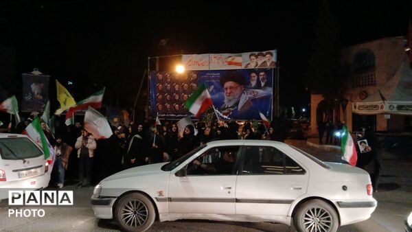 نیشابوری ها همچنان در میدان حاضرند 