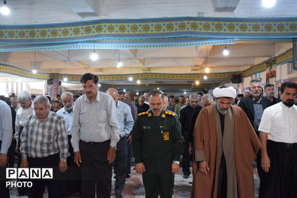 نماز جمعه فارسان؛ صف‌هایی که وحدت را به چشم آوردند