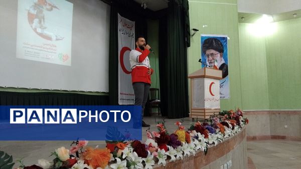 تجلیل از فرشتگان شجاع در اهر