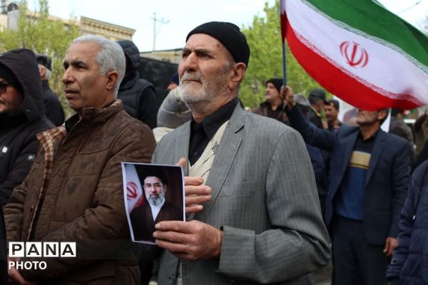 ما همه خونخواه پدر و گوش به فرمان پسر 