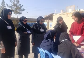 انتخابات شورای دانش آموزی در دبیرستان مهر نیشابور