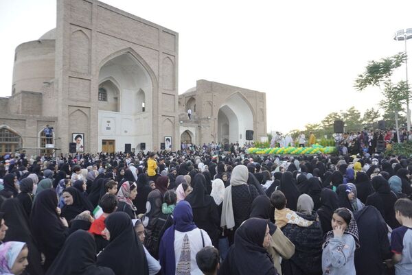 از خاک حیدری تا افلاک رضوی 