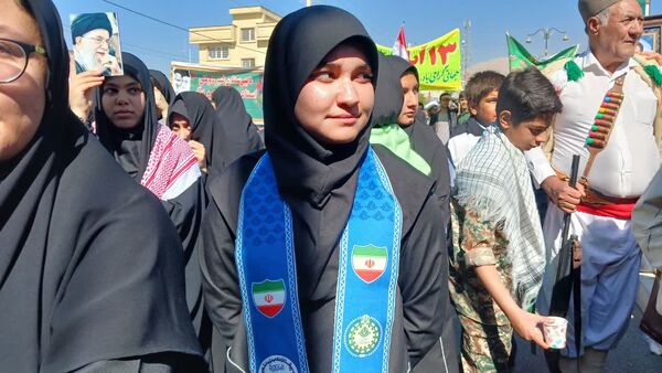 ۱۳ آبان؛ روز تجلیل از آگاهی، فداکاری و نقش‌آفرینی نسل جوان ایران