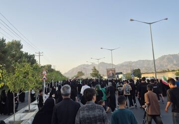 راهپیمایی اربعین امسال با رنگ ملی و  شور انتقام 