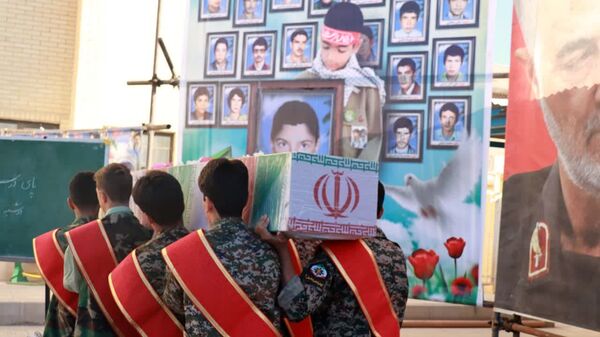 میزبانی باشکوه مدارس شهرستان میبد از شهید زهرایی تبار