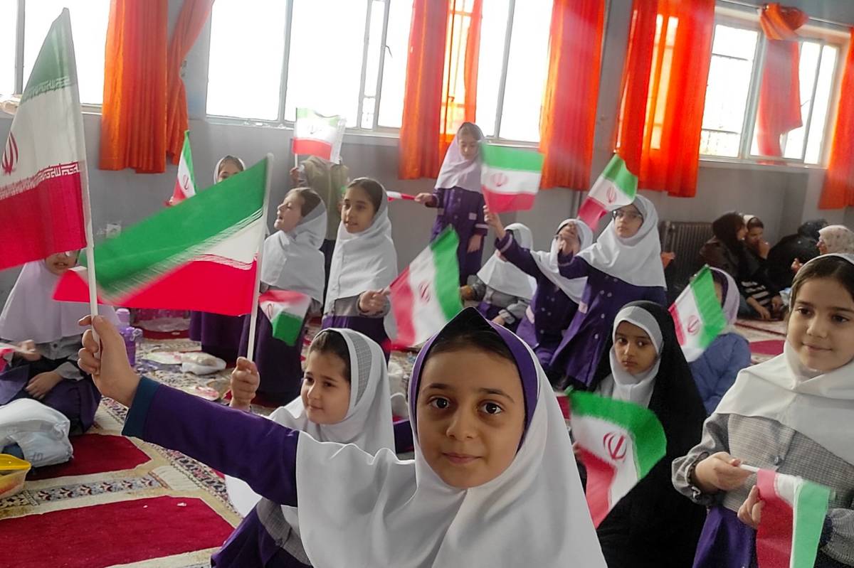 بیانیه مرکز روابط عمومی و اطلاع‌رسانی وزارت فرهنگ و ارشاد اسلامی برای حضور در راهپیمایی ۲۲ بهمن