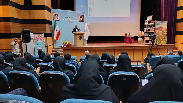 همایش بزرگداشت هفته کتاب و کتابخوانی در شهرستان ایلام