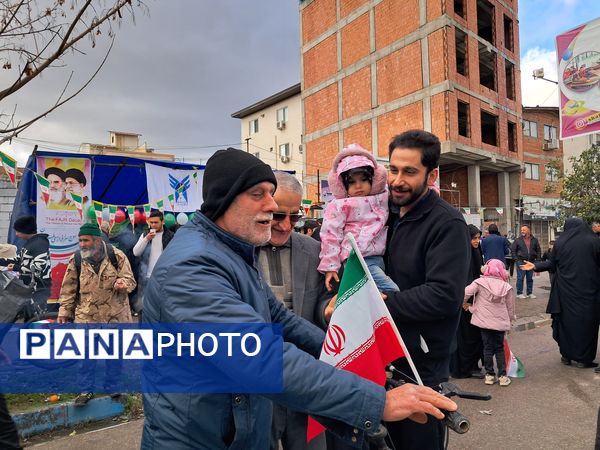 حماسه دهه نودی‌ها در راهپیمایی ۲۲ بهمن قائمشهر