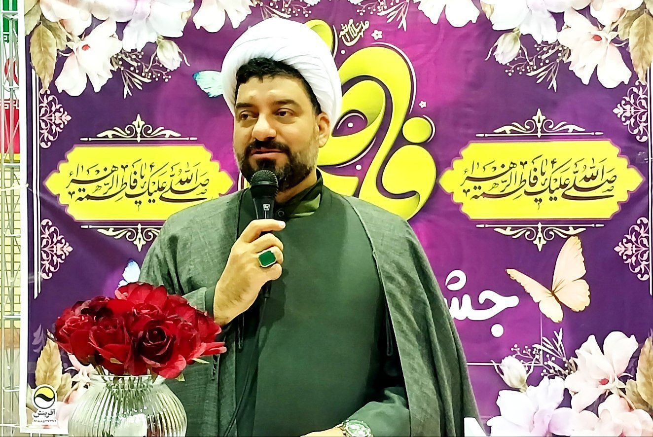 خانواده‌های آگاه و معلمان فداکار، میراث‌داران واقعی مکتب فاطمی هستند