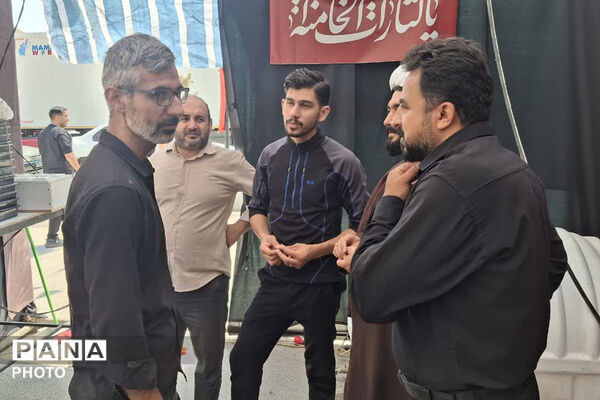 موکب بین‌راهی «رهبر شهیدم» در جاجرم 