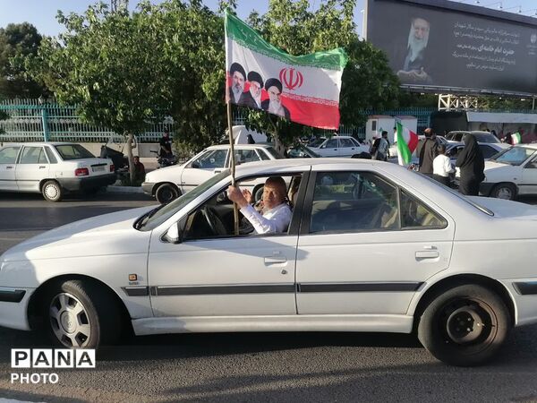 رژه حماسی جان فدایان ایران در یزد