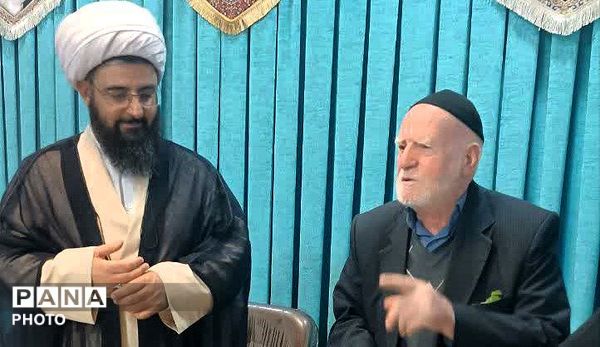 دیدار مسئولان و فعالان فرهنگی فامنین با امام‌جمعه 