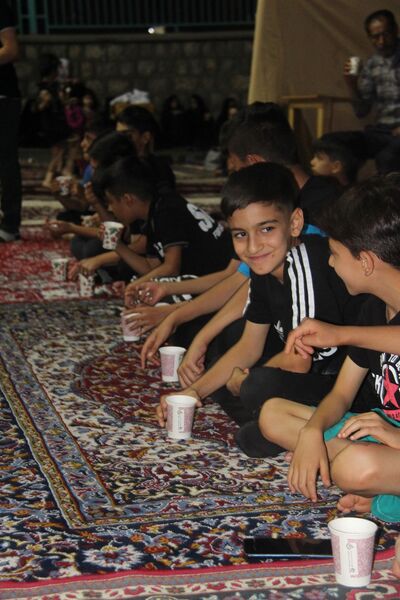 مراسم عزاداری شب هفتم محرم در مسجد امام هادی(ع) شهرکرد