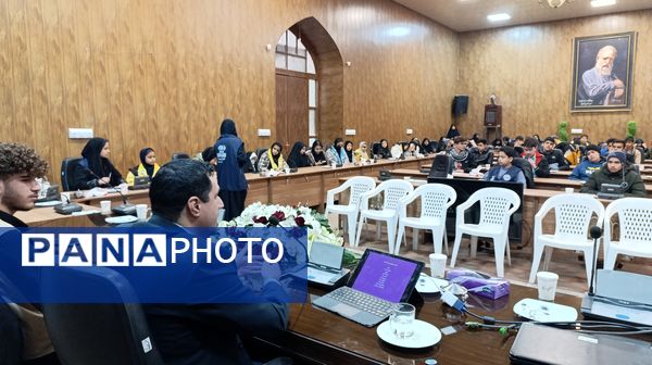 سومین همایش خبرنگاری پانا دانش‌آموزان متوسطه اول و دوم در نیشابور