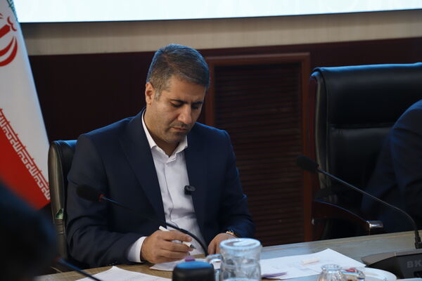 آغاز به‌کار نشست مشترک مدیران مناطق با استاندار تهران 
