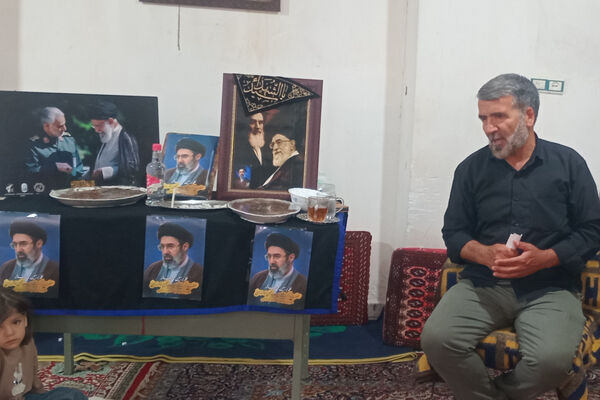 خوش آباد؛ کوچک و بزرگ در سوگ رهبر شهید 