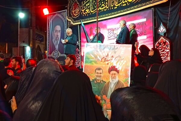 میدان شهید بهشتی در سوگ عاشورا