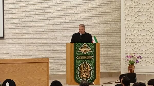 نشست صمیمی جوانان با حضرت آیت الله نورمفیدی