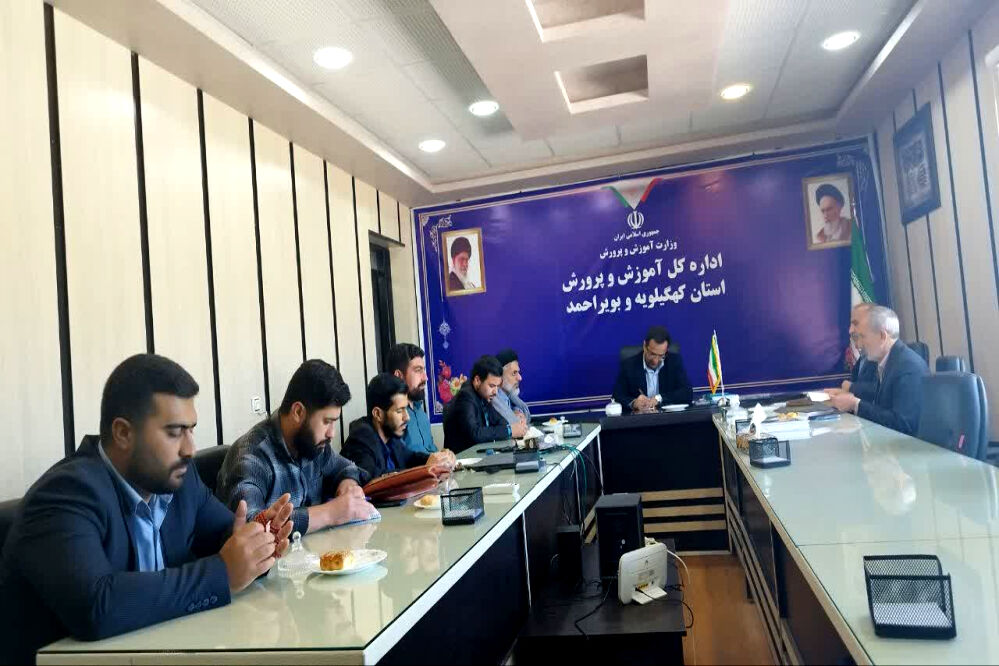 هفته معلم فرصتی برای تبیین جایگاه واقعی معلمان در جامعه است