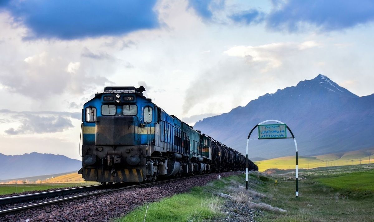 رشد ۱۶ درصدی تناژ بارگیری راه‌آهن در ۱۲ روز تهاجم رژیم صهیونی