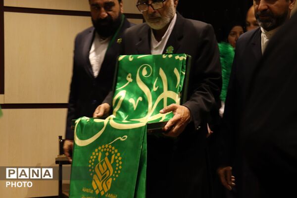 جشن روز دختر در سایه پرچم حرم حضرت معصومه (س) و خادمان امام رضا (ع)